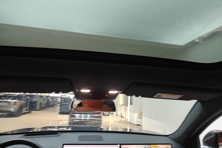 Used Li Auto L7 2023 Pro Model Headliner
