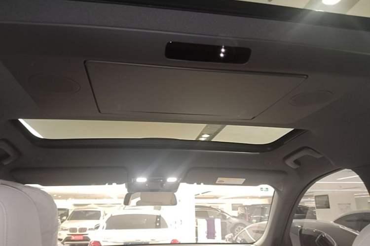 Used Li Auto L7 2023 Max model Headliner