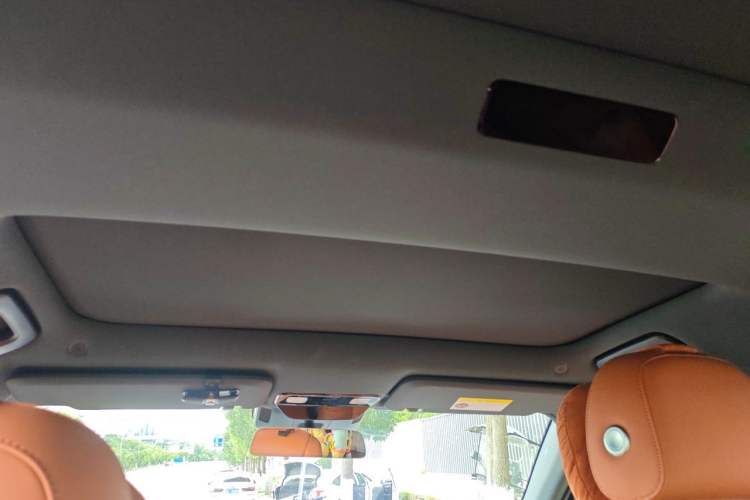Used Li Auto L7 2023 Pro Model Headliner