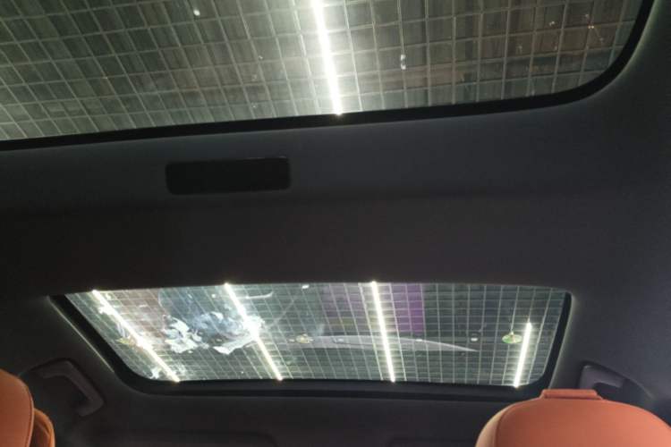 Used Li Auto L7 2023 Pro Model Headliner