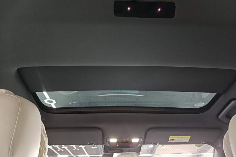 Used Li Auto L7 2023 Pro Model Headliner