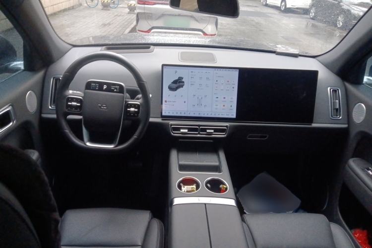 Used Li Auto L7 2023 Pro Model Interior 2