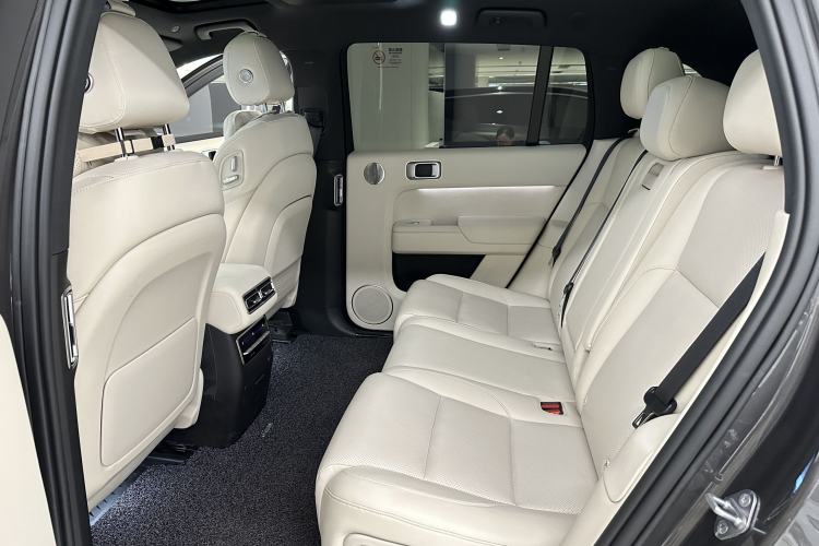 Used Li Auto L7 2023 Max model Interior 5