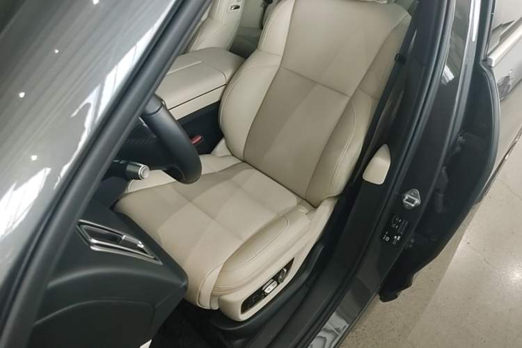 Used Li Auto L7 2023 Pro Model Left Front Seat