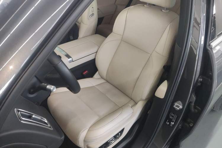 Used Li Auto L7 2023 Pro Model Left Front Seat