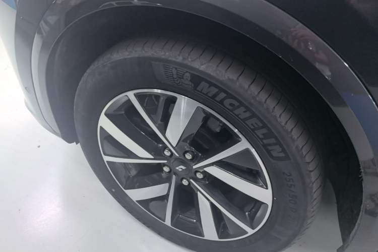 Used Li Auto L7 2023 Air model Left Front Wheel Hub