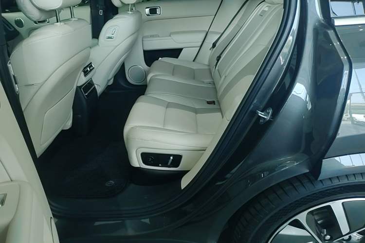 Used Li Auto L7 2023 Pro Model Left Rear Seat