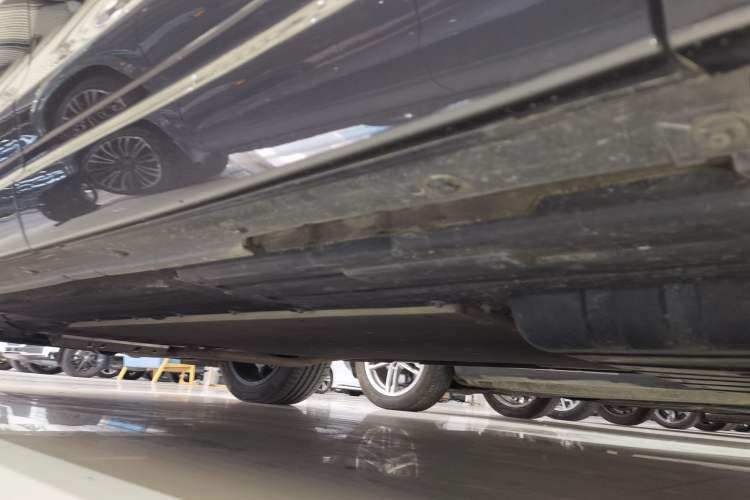 Used Li Auto L7 2023 Pro Model Left Side Sill