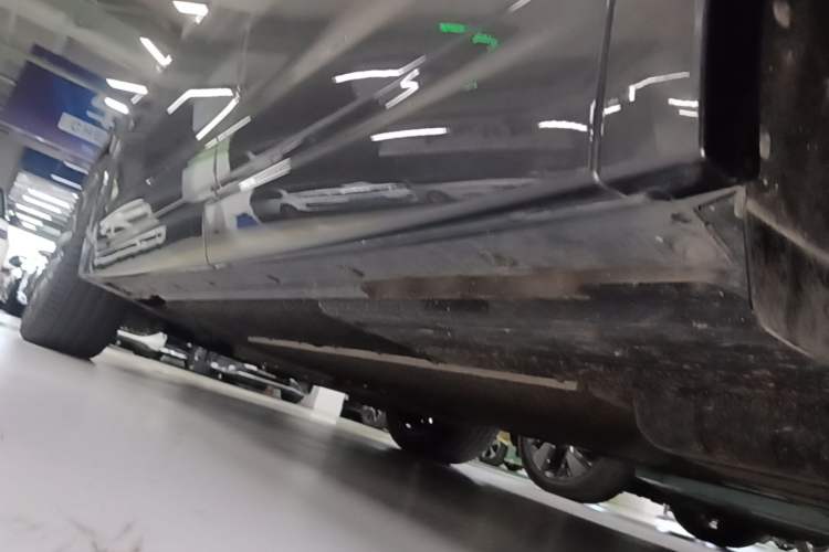 Used Li Auto L7 2023 Max model Left Side Sill
