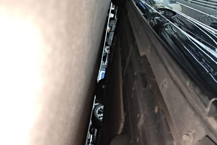 Used Li Auto L7 2023 Pro Model Left Side Sill