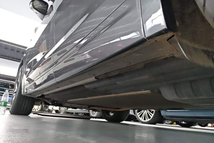Used Li Auto L7 2023 Air model Left Side Sill