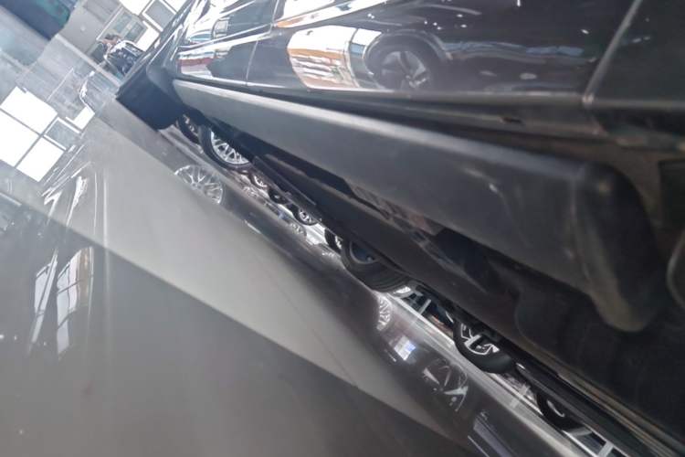 Used Li Auto L7 2023 Pro Model Left Side Sill