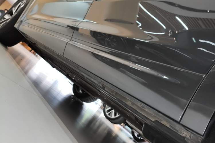 Used Li Auto L7 2023 Air model Left Side Sill