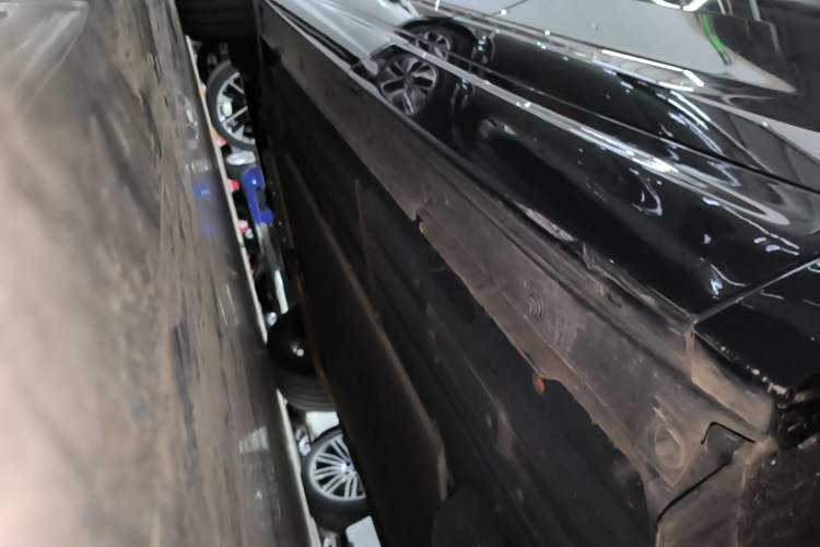 Used Li Auto L7 2023 Max model Left Side Sill