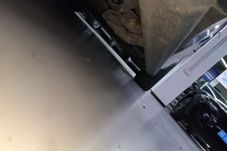 Used Li Auto L7 2023 Pro Model Left Side Sill