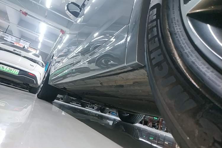 Used Li Auto L7 2023 Pro Model Left Side Sill