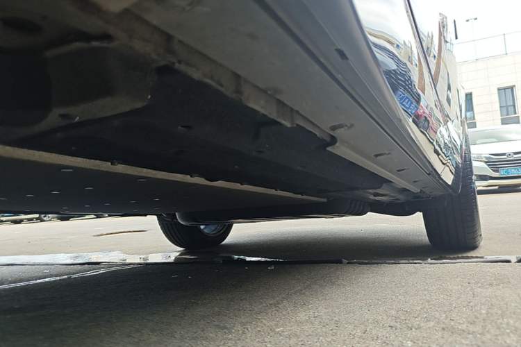 Used Li Auto L7 2023 Pro Model Left Side Sill