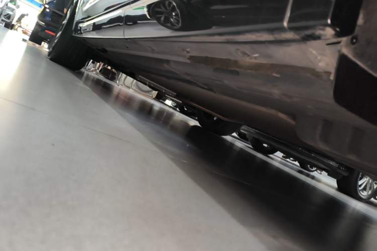 Used Li Auto L7 2023 Pro Model Left Side Sill