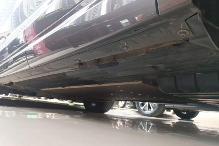 Used Li Auto L7 2023 Pro Model Left Side Sill