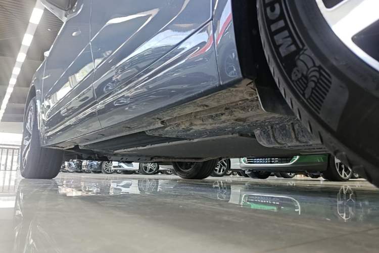 Used Li Auto L7 2023 Pro Model Left Side Sill