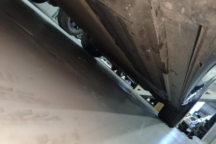 Used Li Auto L7 2023 Pro Model Left Side Sill