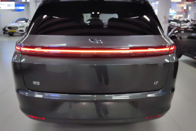 Used Li Auto L7 2023 Pro Model Rear