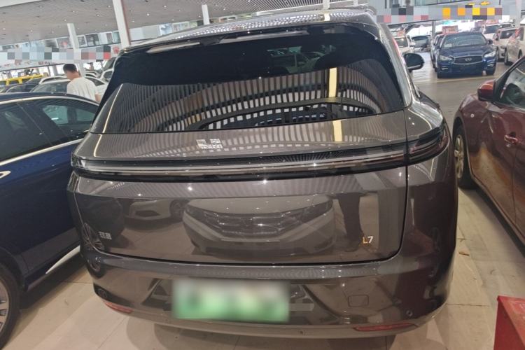 Used Li Auto L7 2023 Pro Model Rear
