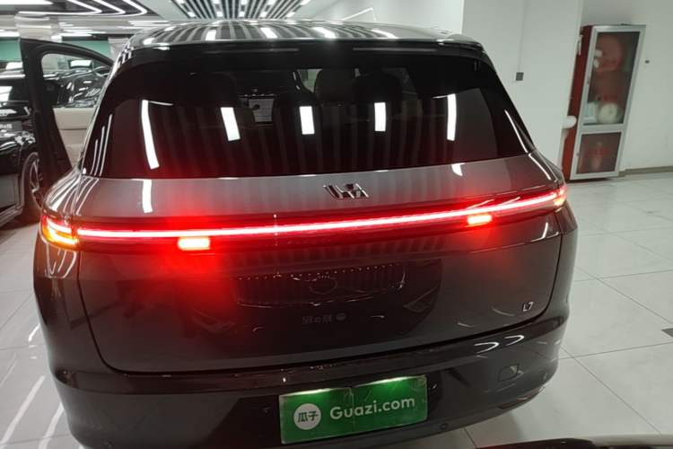 Used Li Auto L7 2023 Pro Model Rear
