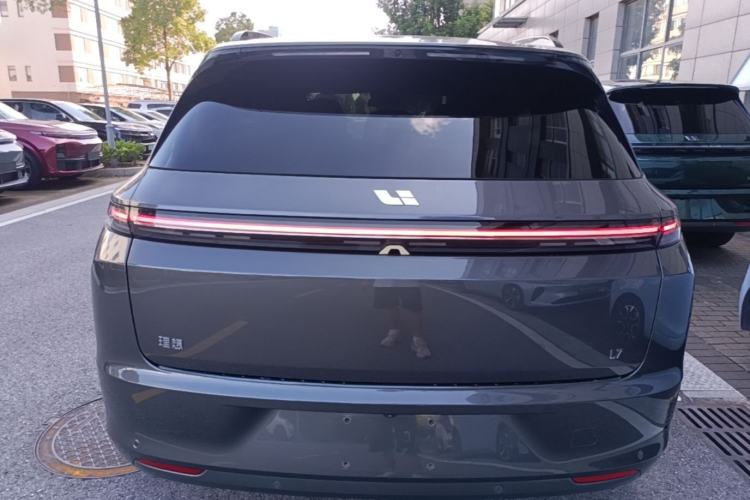 Used Li Auto L7 2023 Pro Model Rear