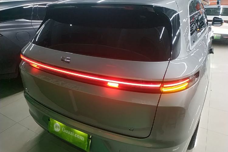 Used Li Auto L7 2023 Pro Model Rear