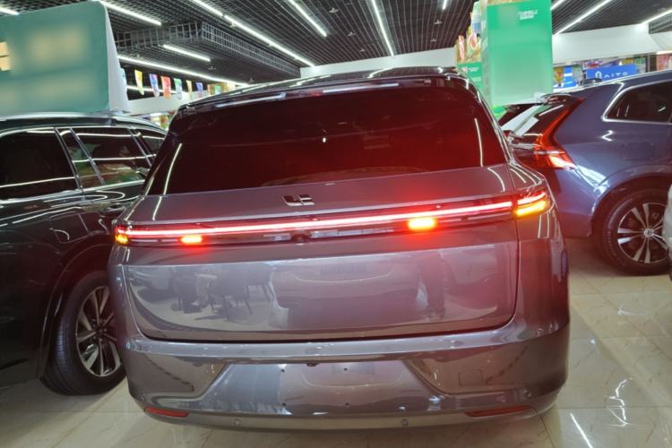Used Li Auto L7 2023 Pro Model Rear