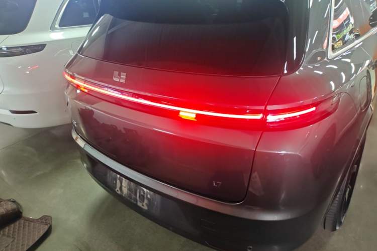 Used Li Auto L7 2023 Pro Model Rear