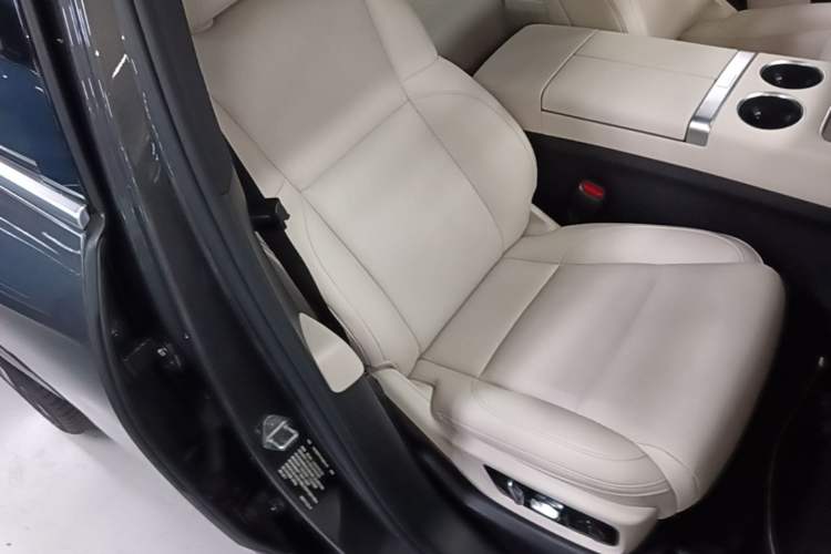 Used Li Auto L7 2023 Max model Right Front Seat