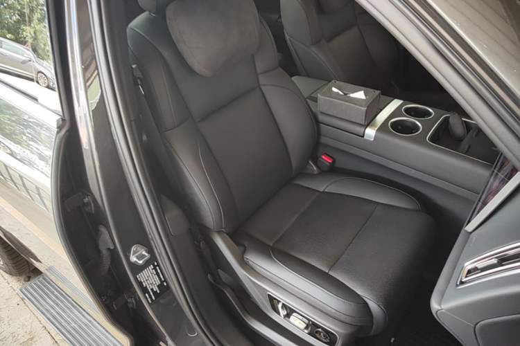 Used Li Auto L7 2023 Max model Right Front Seat