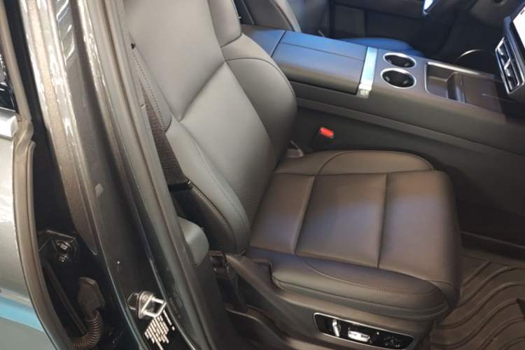 Used Li Auto L7 2023 Pro Model Right Front Seat
