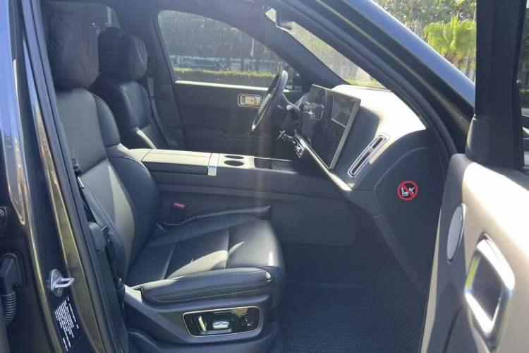 Used Li Auto L7 2023 Pro Model Right Front Seat