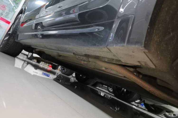 Used Li Auto L7 2023 Pro Model Right Side Sill