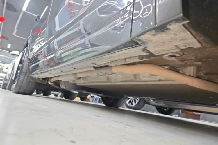 Used Li Auto L7 2023 Air model Right Side Sill