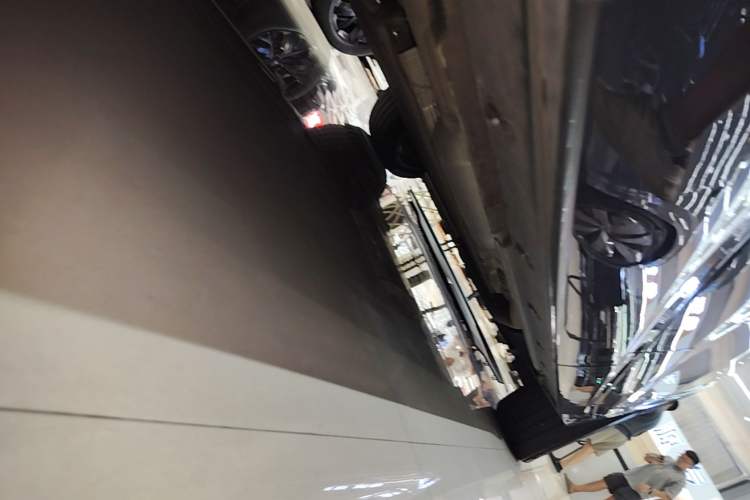 Used Li Auto L7 2023 Pro Model Right Side Sill