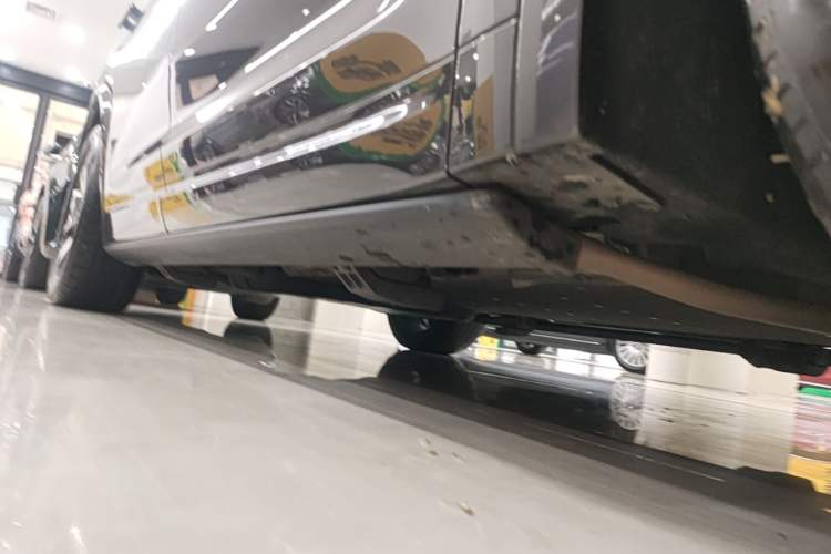 Used Li Auto L7 2023 Pro Model Right Side Sill