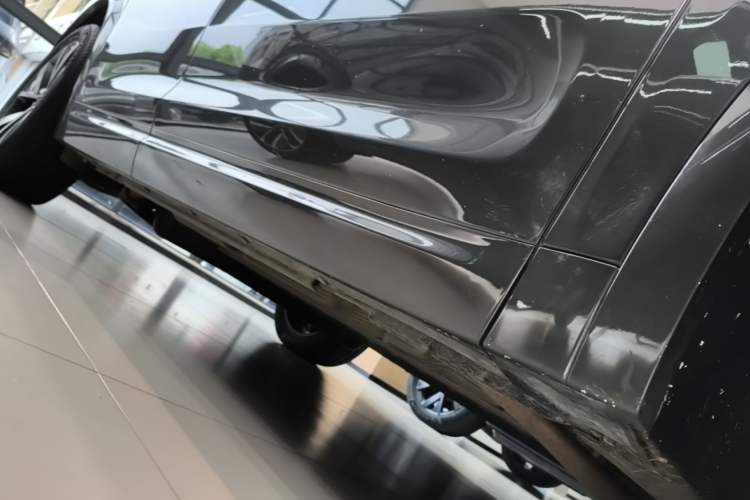 Used Li Auto L7 2023 Air model Right Side Sill