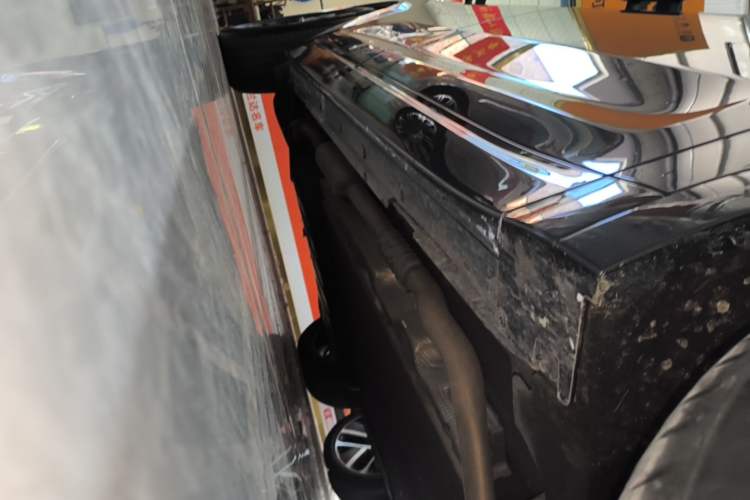 Used Li Auto L7 2023 Max model Right Side Sill