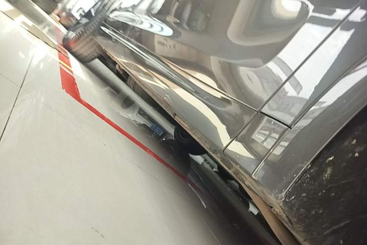 Used Li Auto L7 2023 Pro Model Right Side Sill