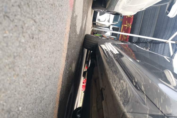 Used Li Auto L7 2023 Pro Model Right Side Sill