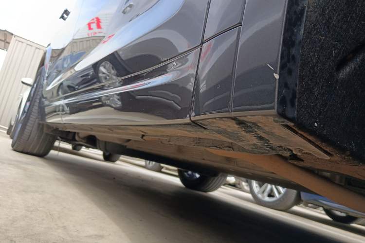Used Li Auto L7 2023 Pro Model Right Side Sill