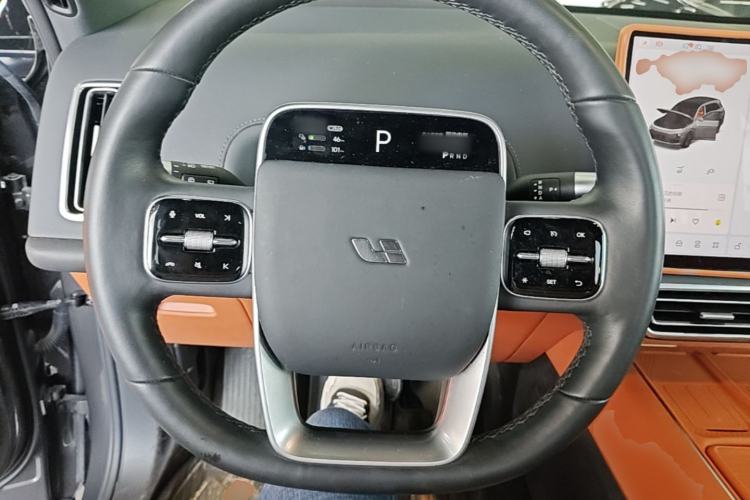 Used Li Auto L7 2023 Pro Model Steering Wheel