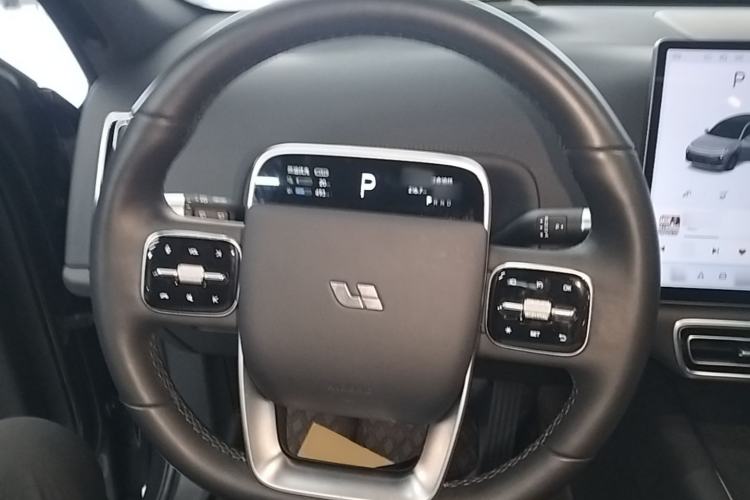 Used Li Auto L7 2023 Pro Model Steering Wheel
