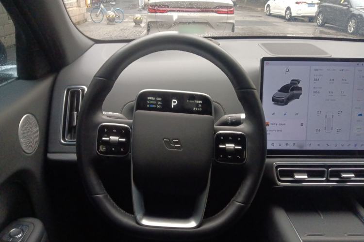 Used Li Auto L7 2023 Pro Model Steering Wheel