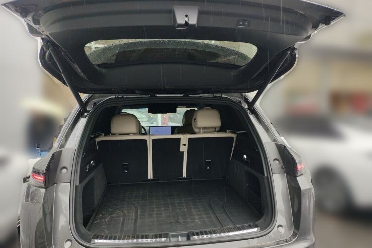 Used Li Auto L7 2023 Max model Trunk
