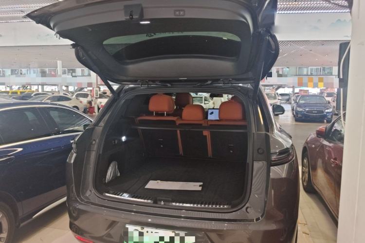 Used Li Auto L7 2023 Pro Model Trunk